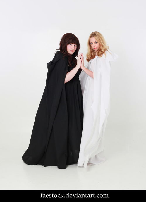 光影交織 天使與惡魔的服裝設(shè)計(jì)藝術(shù)